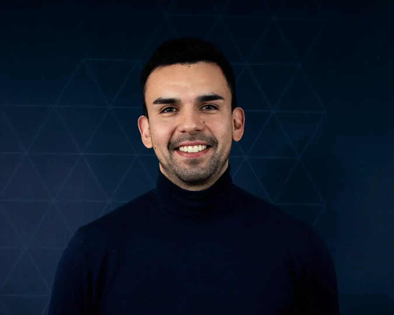 Anställd – Anthony Flores