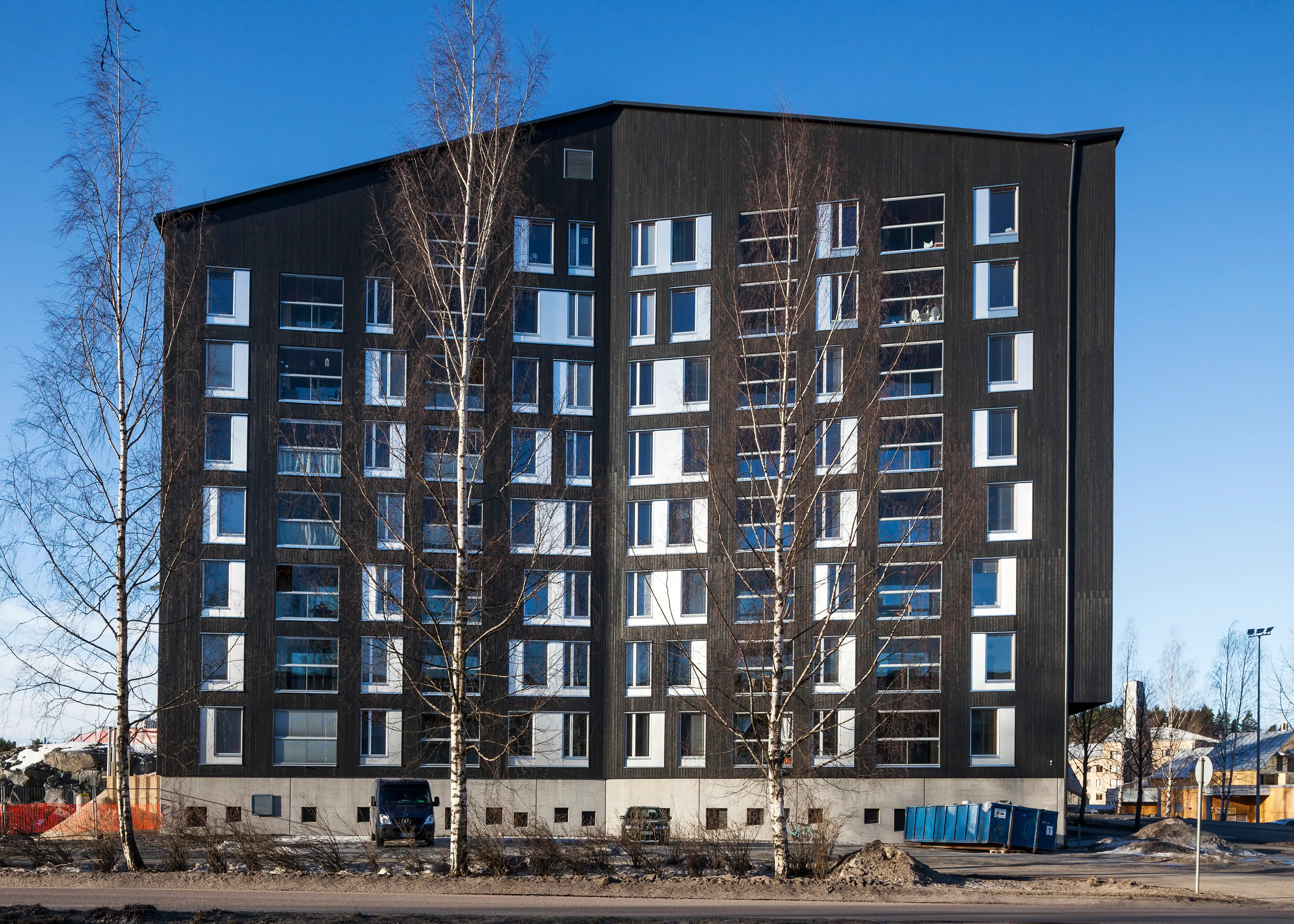 Jyväskylän Puukuokka kadun suunnalta katsottuna.