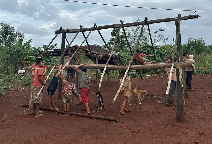 Children playing in Argentina. 