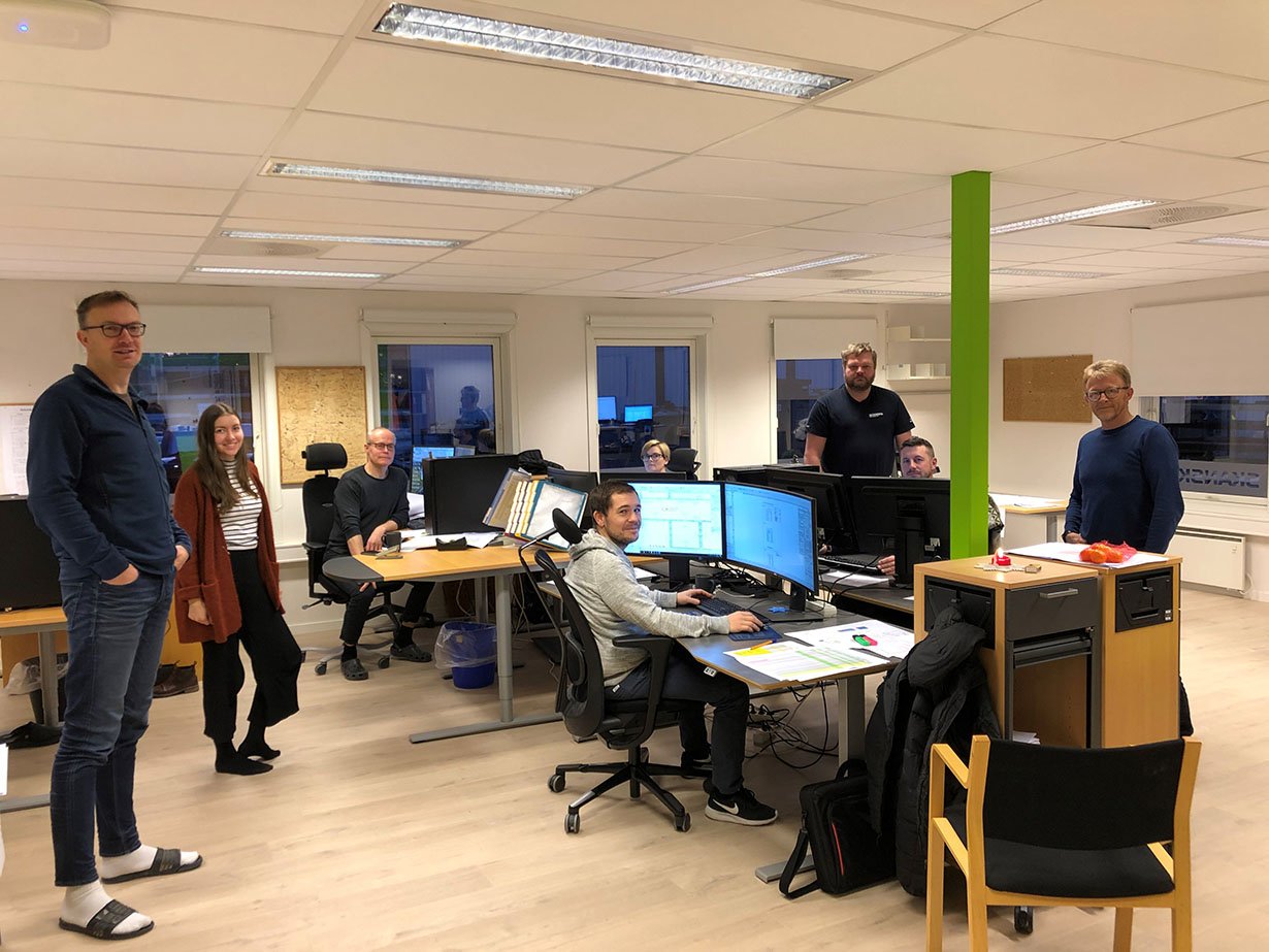 Construction team using Archicad and ArchiFrame