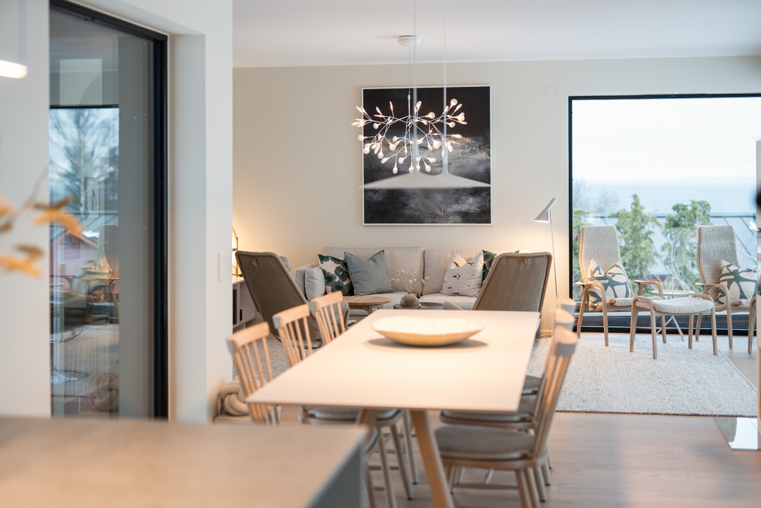 Spisestue i et hus tegnet av Villa Nordic.